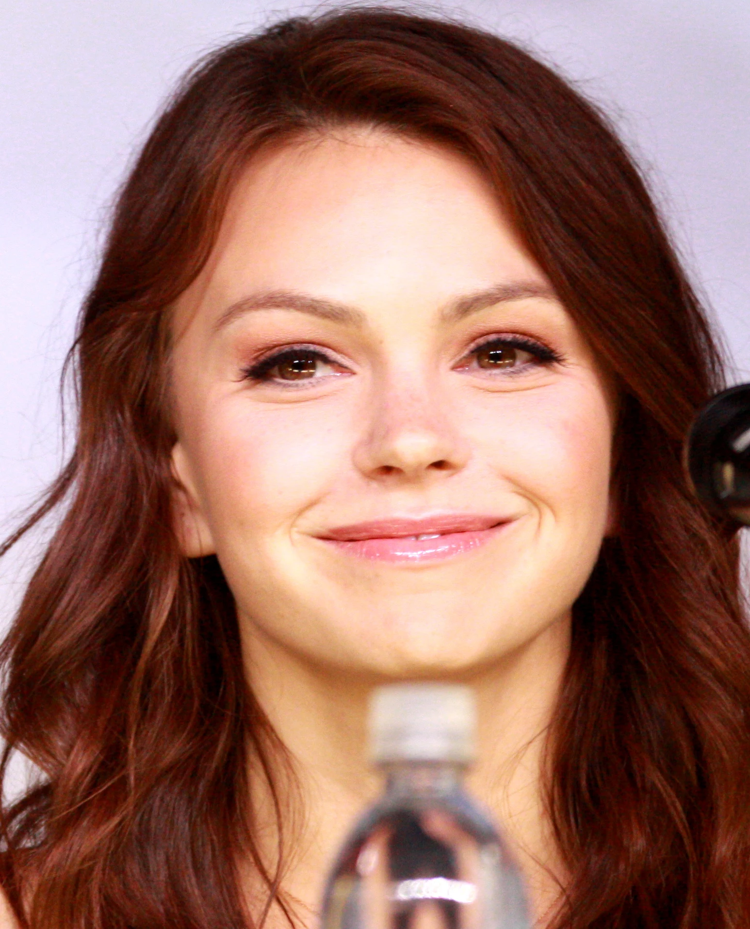 Aimee Teegarden 2013 (cropped)