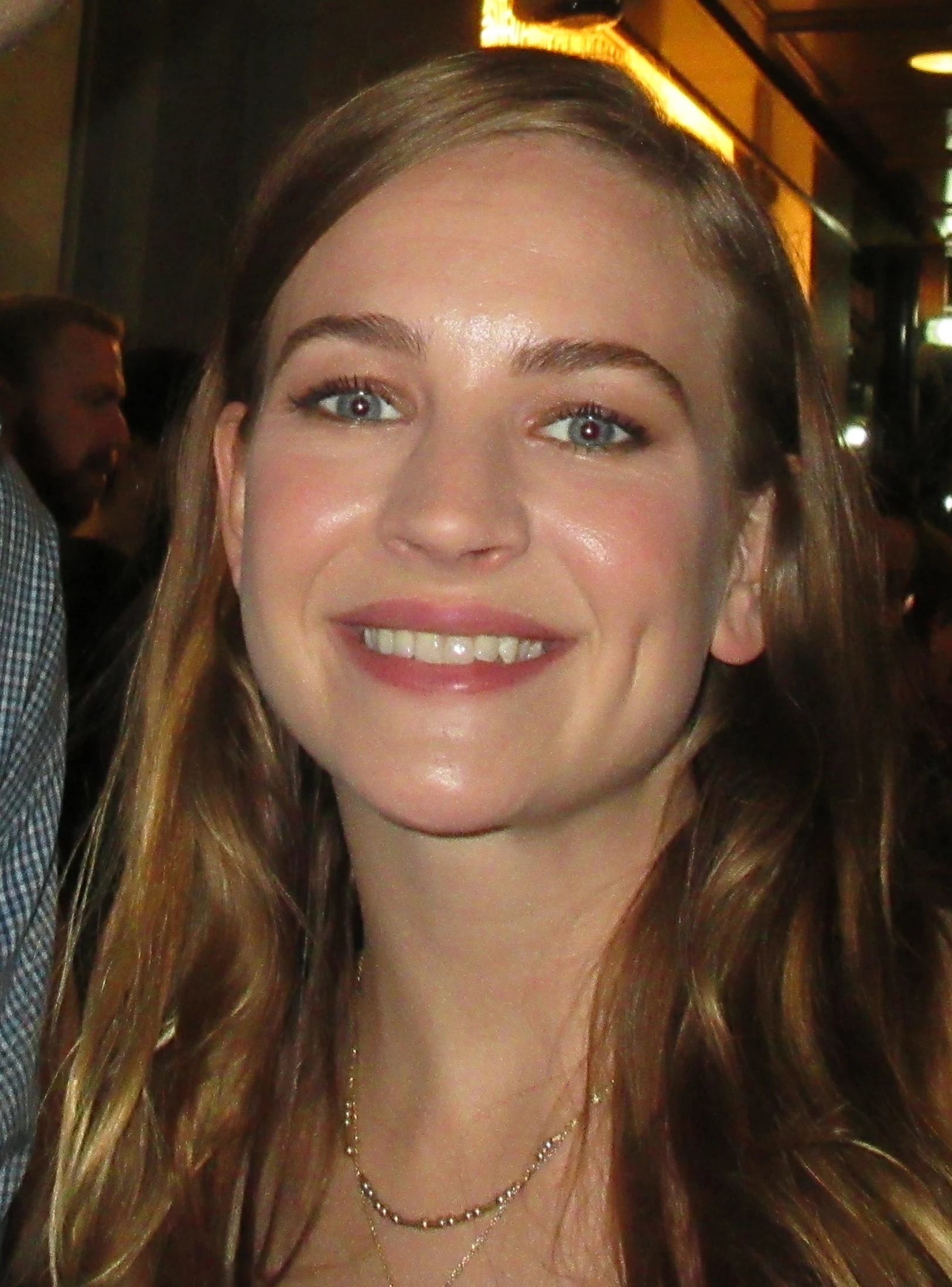 Britt Robertson (40606627200) (cropped-bis)