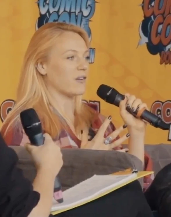 Emma bell 2018 2