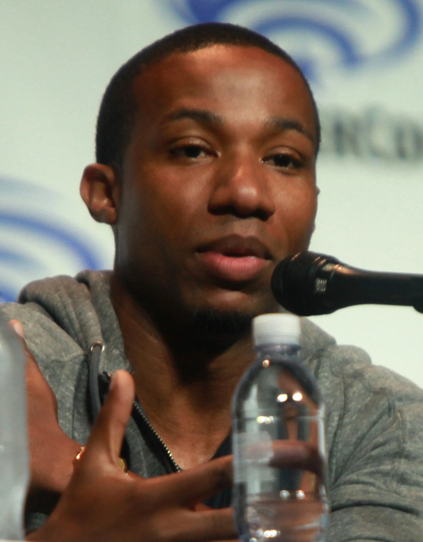 Arlen Escarpeta 2014 (cropped)