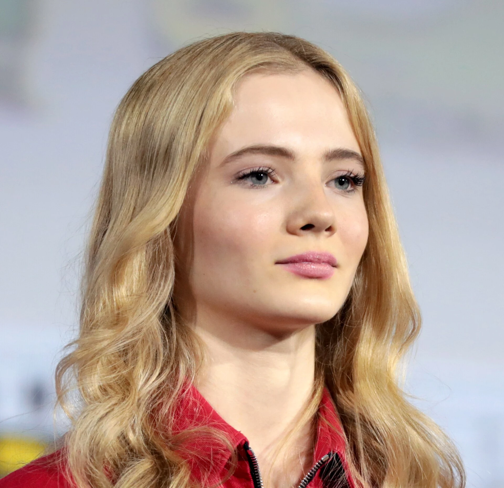 Freya Allan (2019)