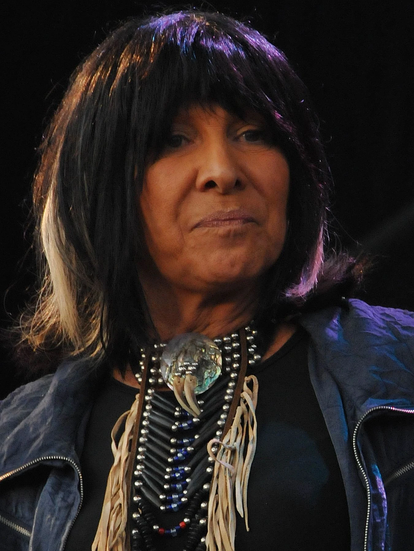 Buffy Sainte-Marie — Buffy-Sainte-Marie-DSC 2378 (3805385651)