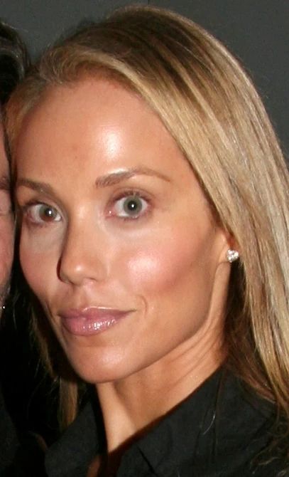 Elizabeth Berkley 2008