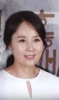 Jeon Mi-seon — 190625 전미선