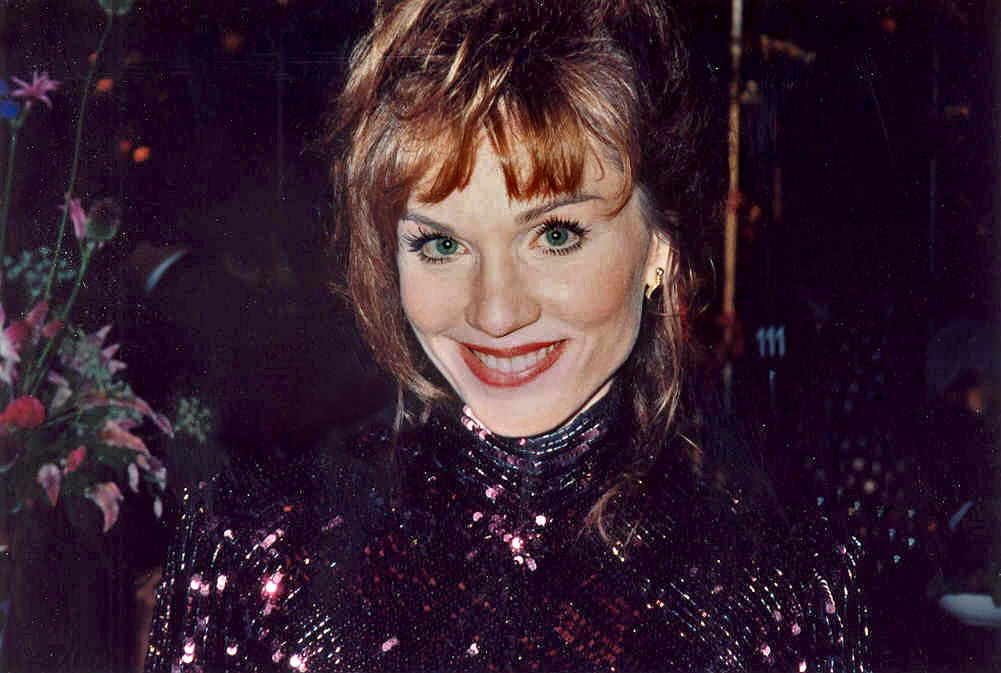 Marilu Henner at the 1991 Emmy Awards