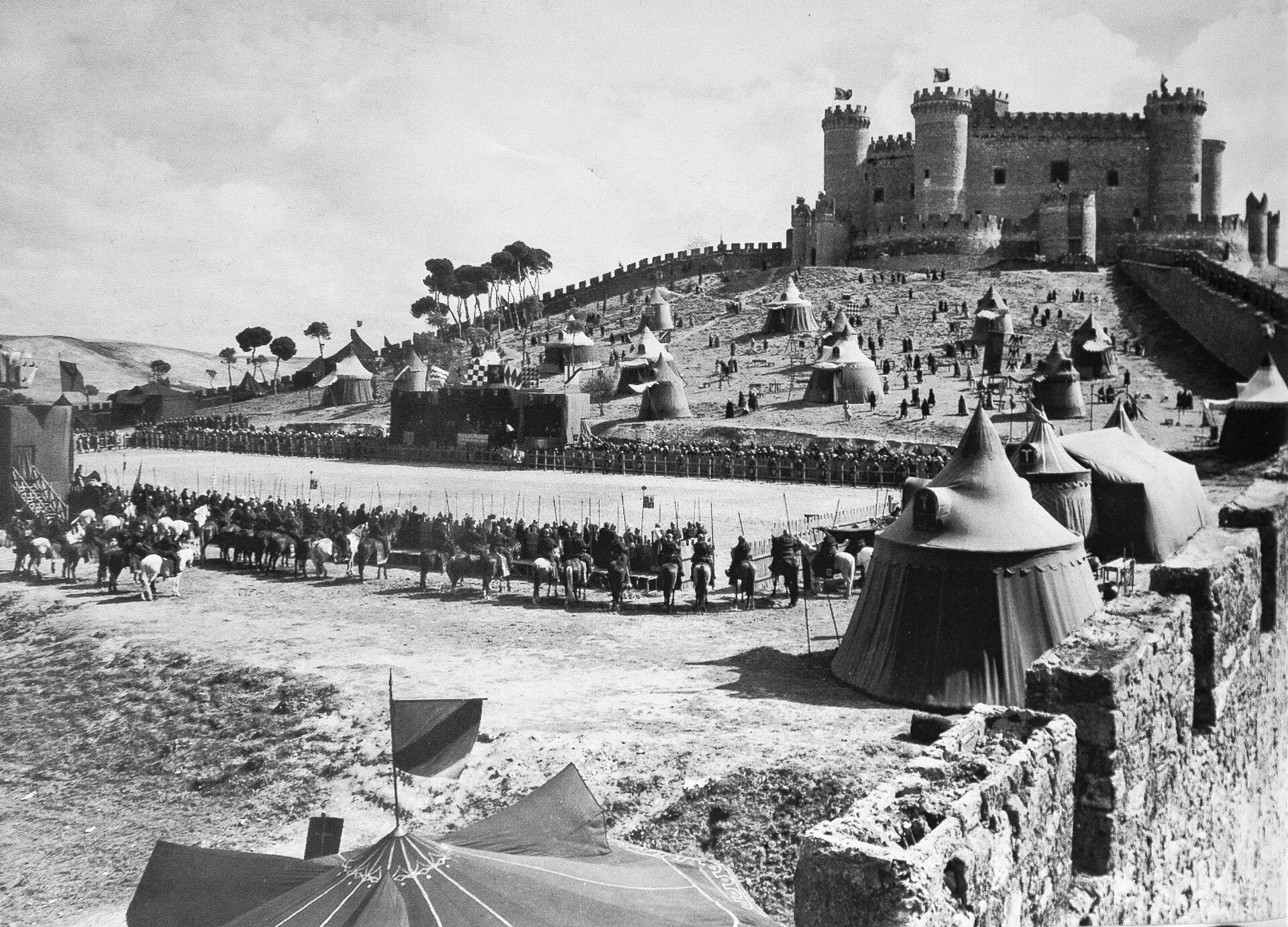 Castillodebelmonte · Wikimedia Commons · CC BY 3.0