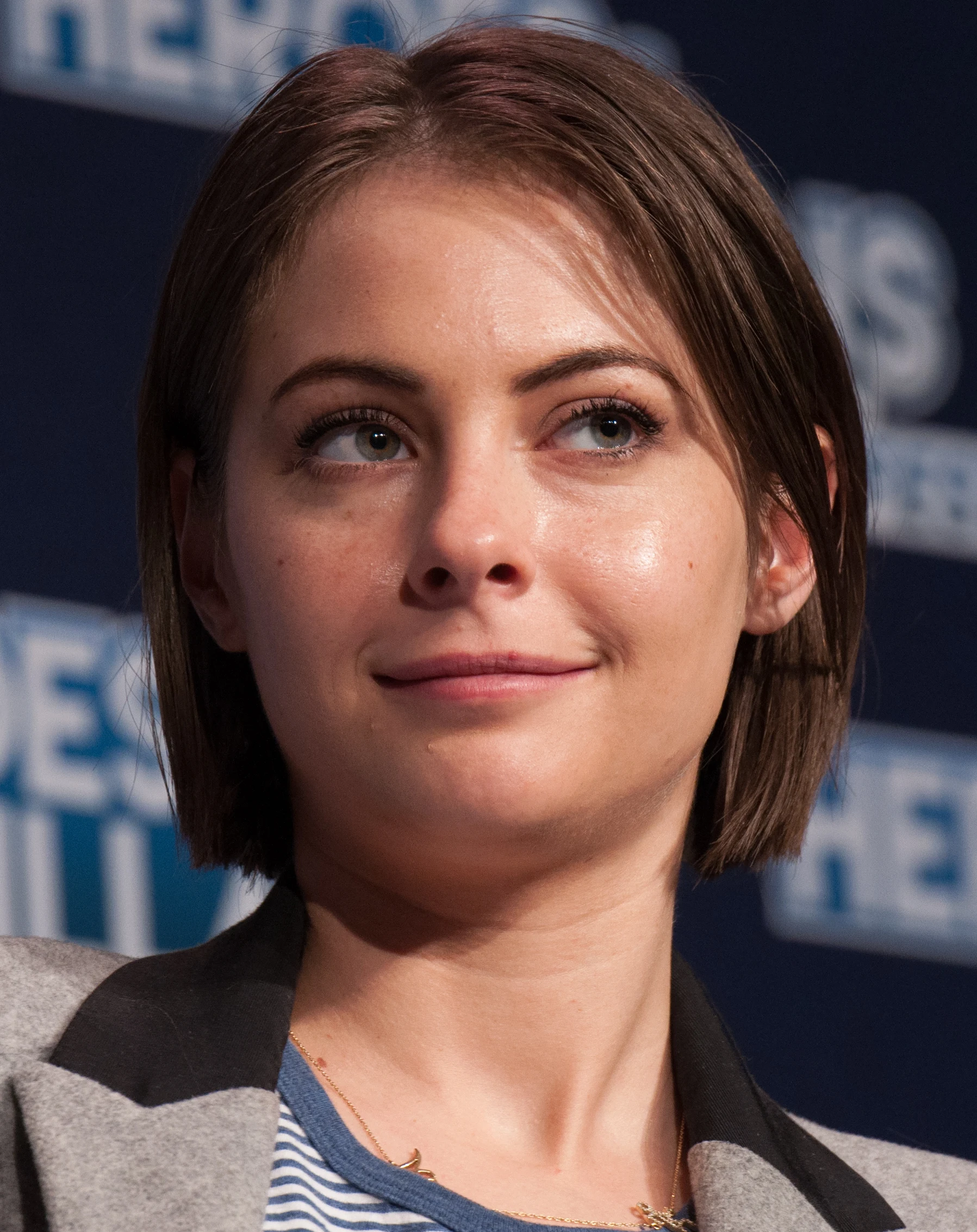 Willa Holland 2017