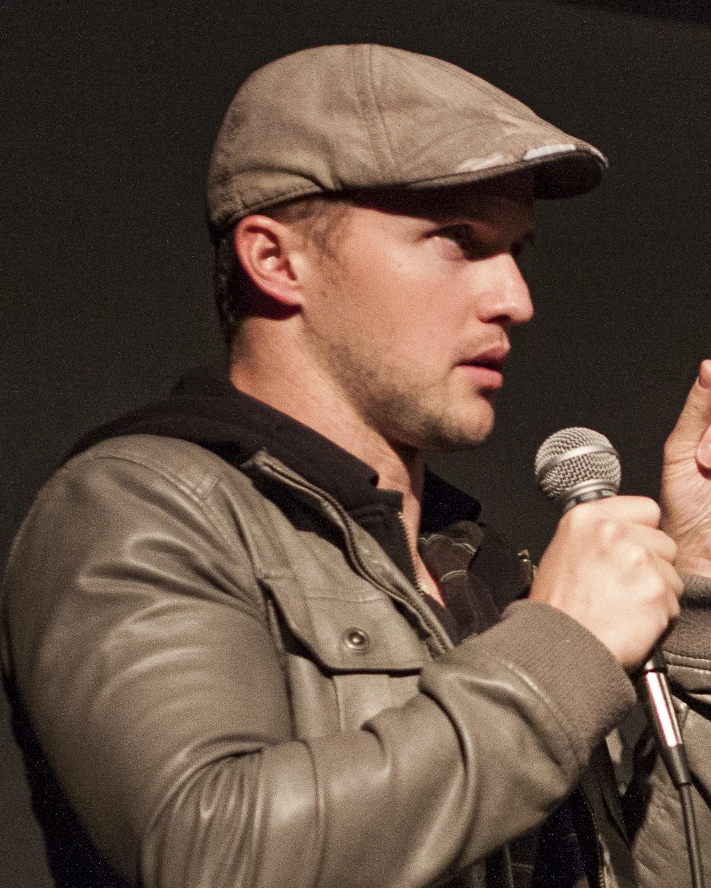 Director William Eubank discusses The Signal (cropped)