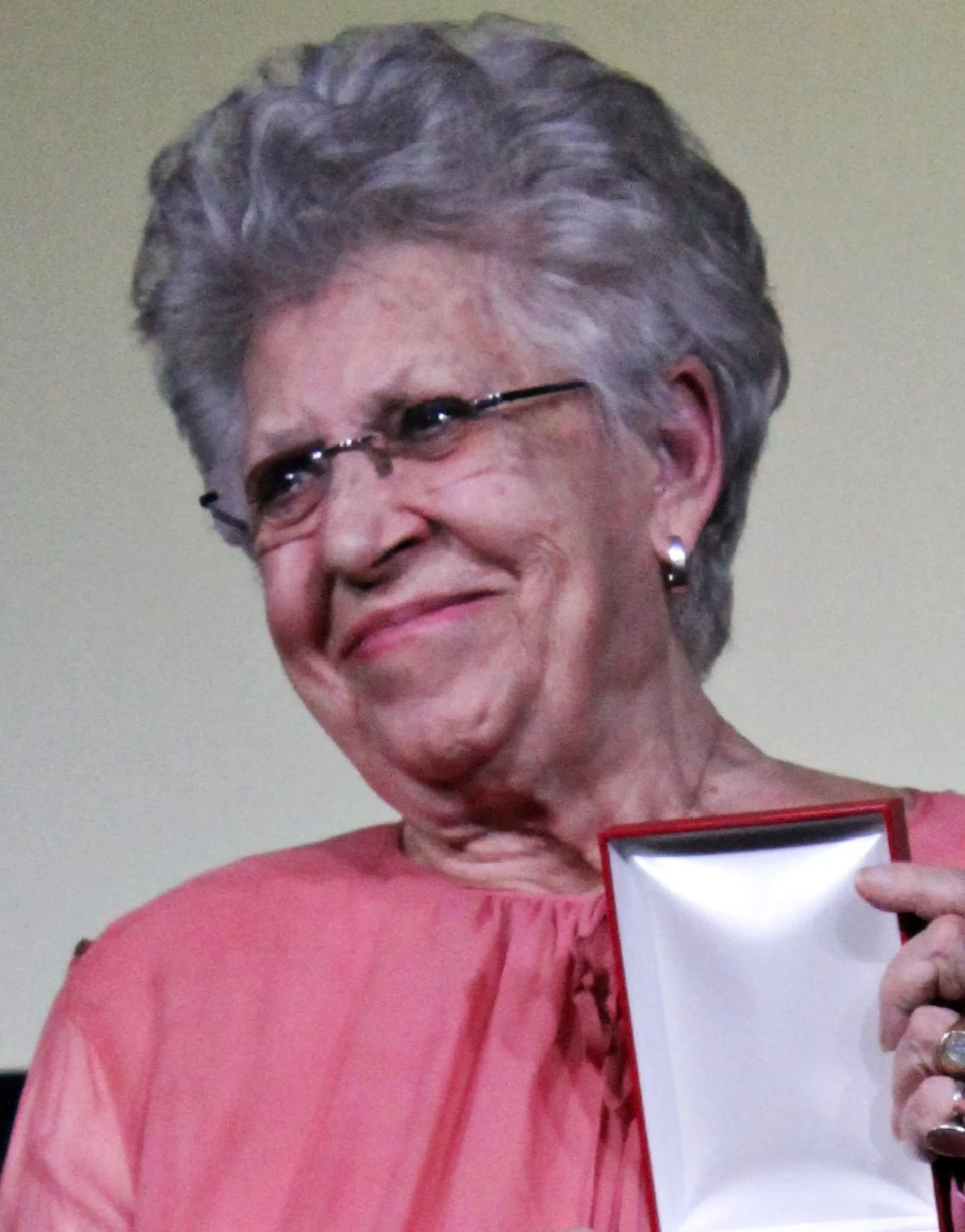 Pilar Bardem — Medalla de honor del CEC 2018 (cropped)