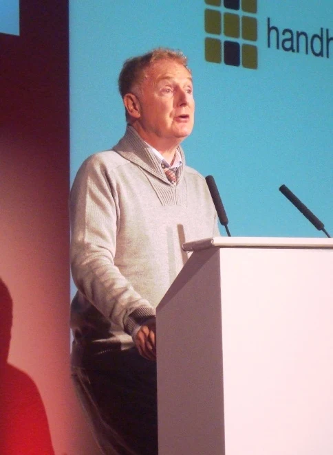 Malcolm McLaren — MalcomMcLarenspeaking